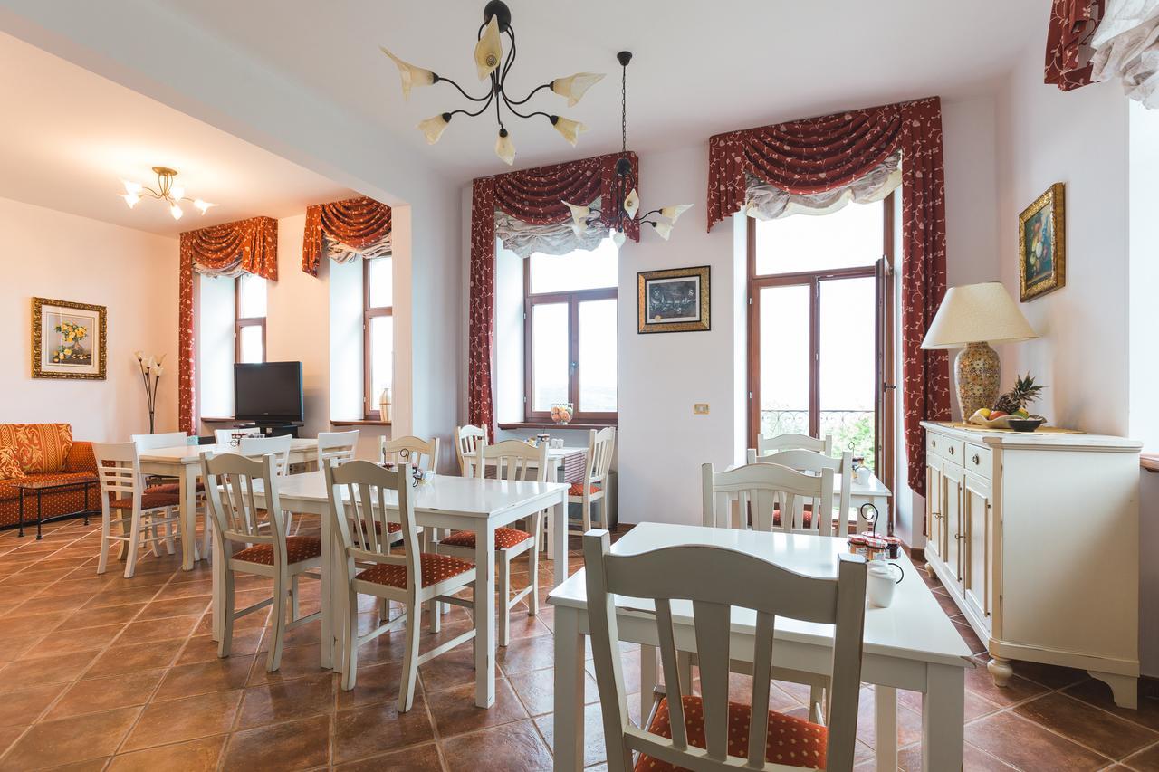 Palazzo Angelica B&B Adults Only Oprtalj Extérieur photo